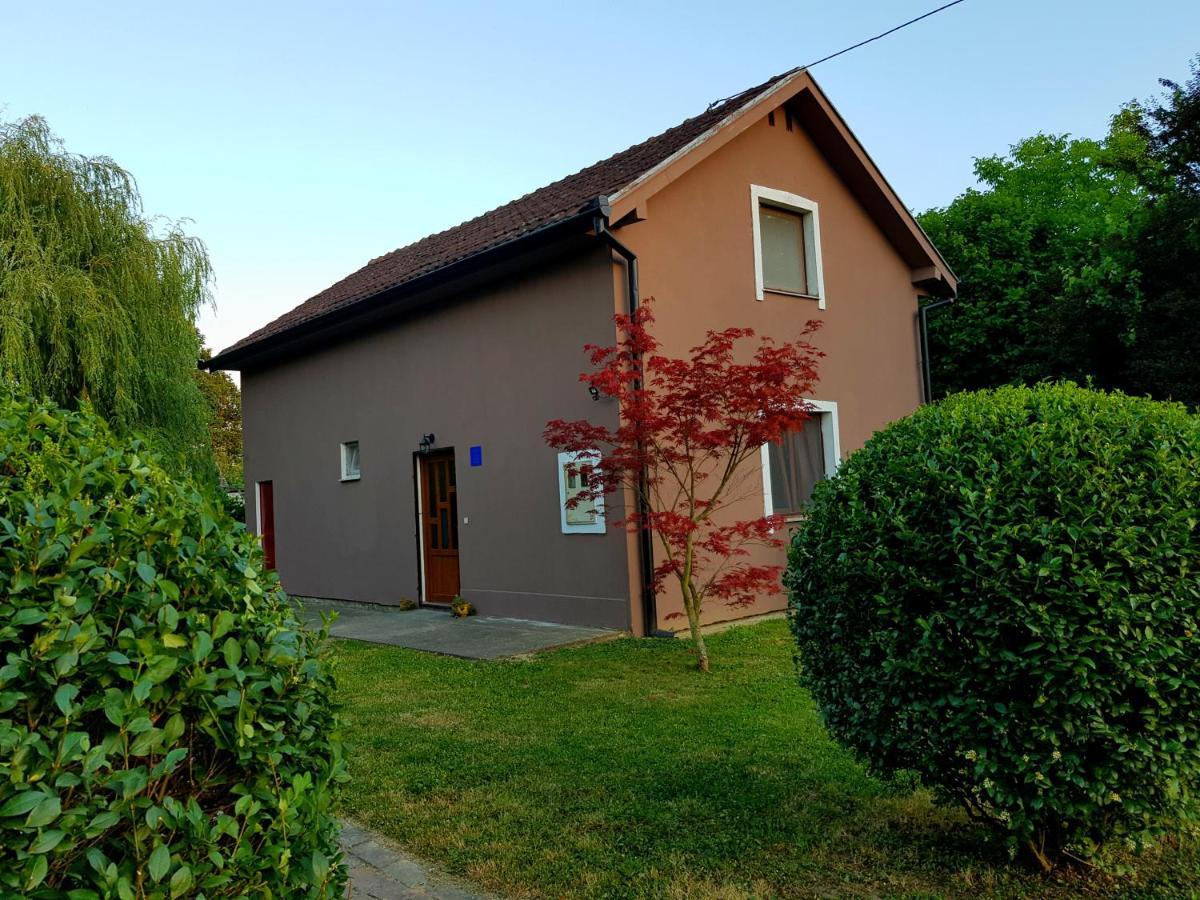 Kuca Za Odmor Rubic Vinkovci Exterior foto